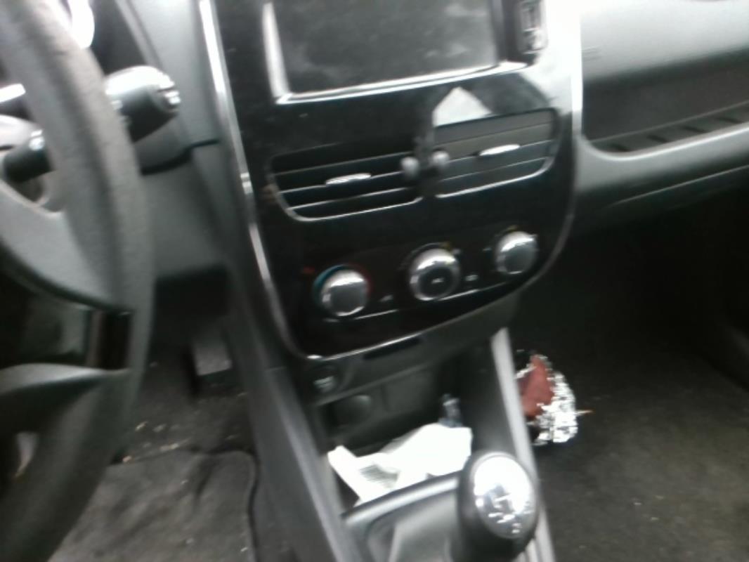 Image RENAULT CLIO 4