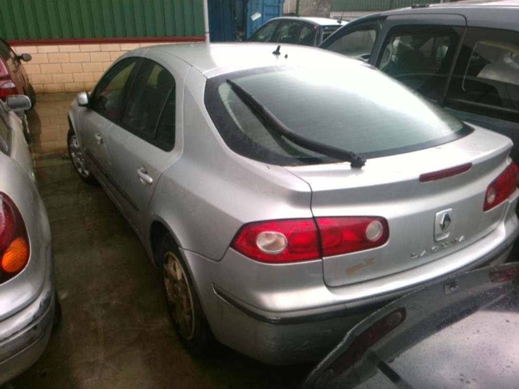 Image Feu arriere principal droit (feux) - RENAULT LAGUNA 2