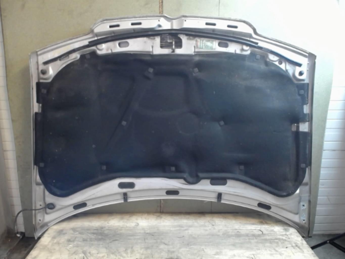 Image Capot - VOLKSWAGEN BORA