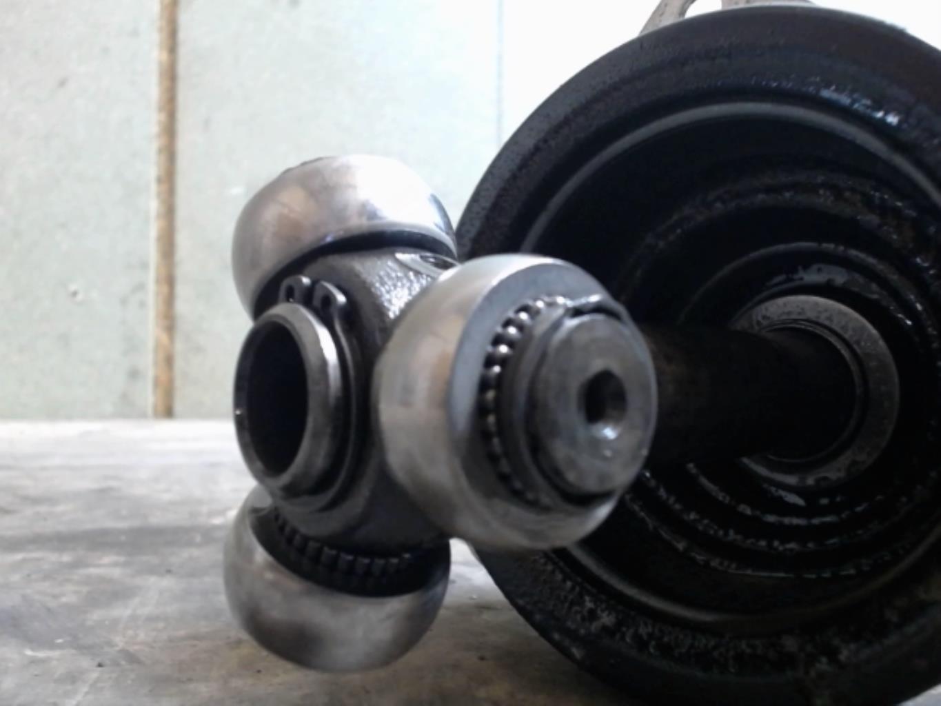 Image Cardan gauche (transmission) - RENAULT MEGANE 1