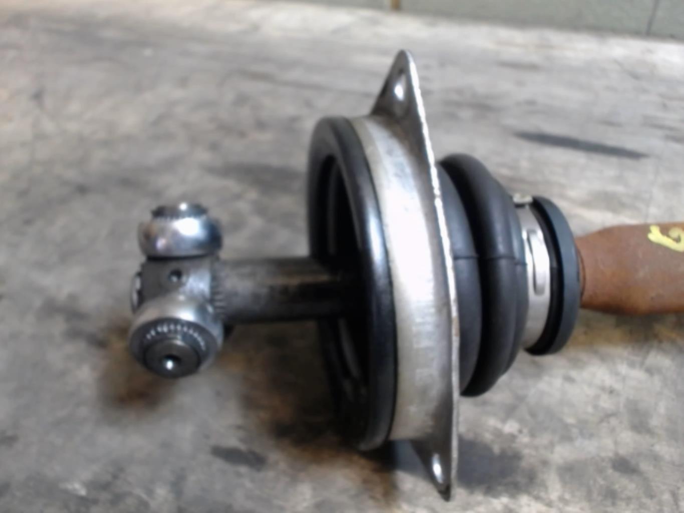 Image Cardan gauche (transmission) - RENAULT MEGANE 1