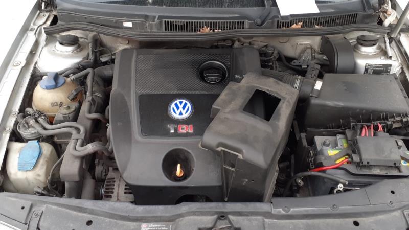 Image Capot - VOLKSWAGEN BORA