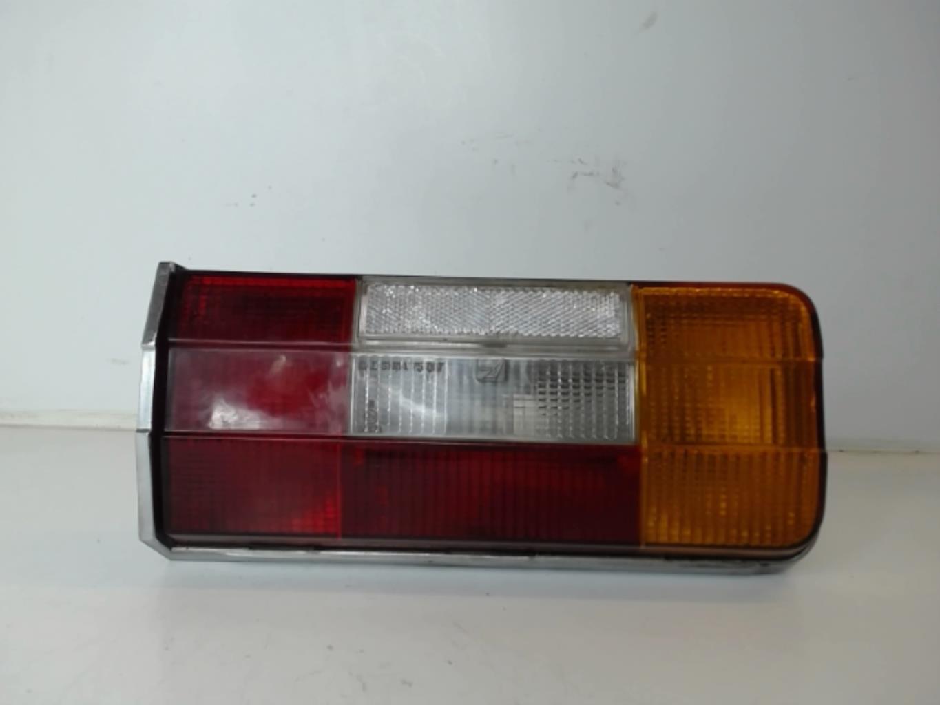 Fanale posteriore principale destro (luci) LADA NIVA PHASE 2 Gasolina - 1