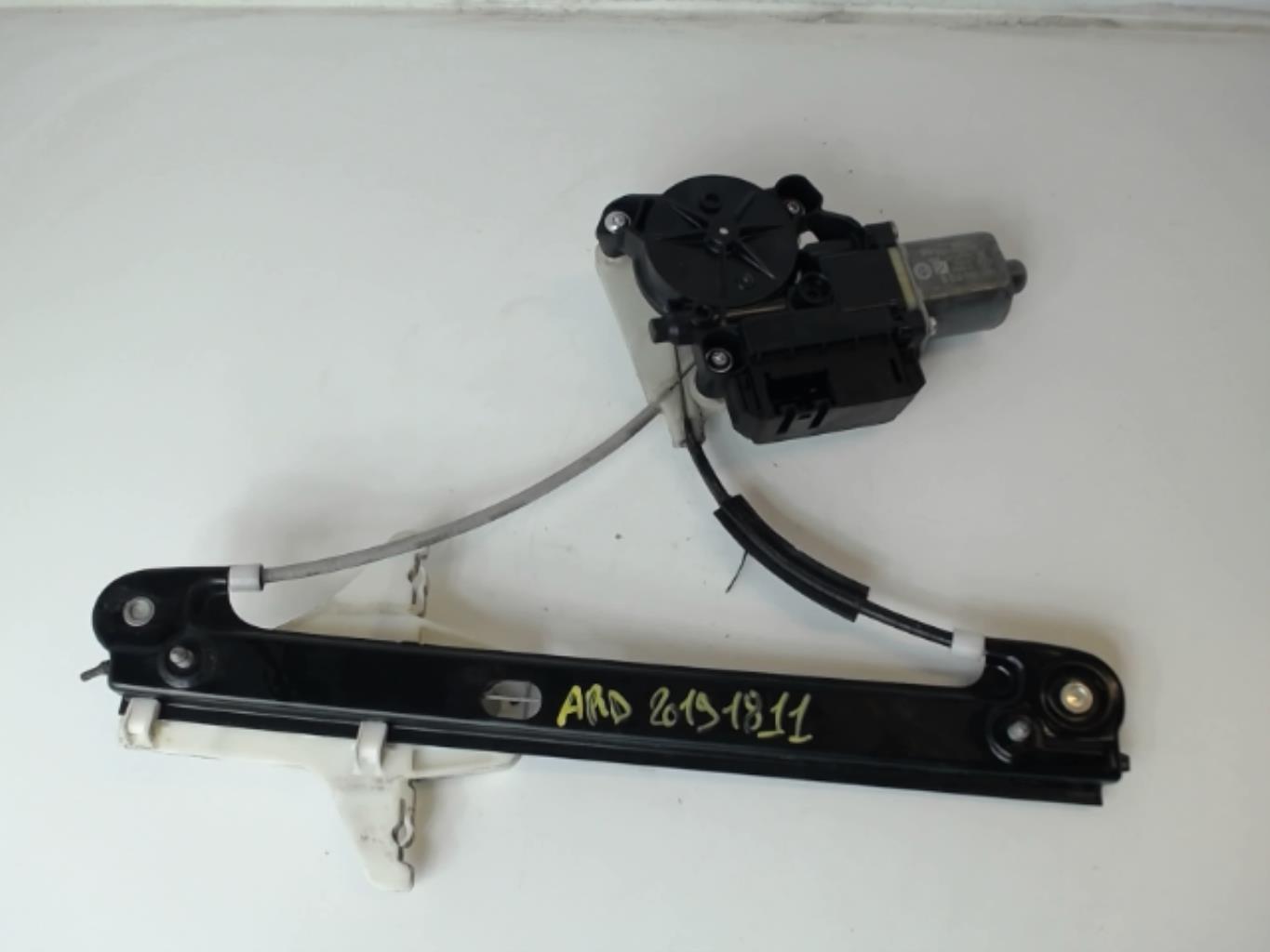 Image Leve vitre electrique arriere droit - VOLKSWAGEN POLO 5