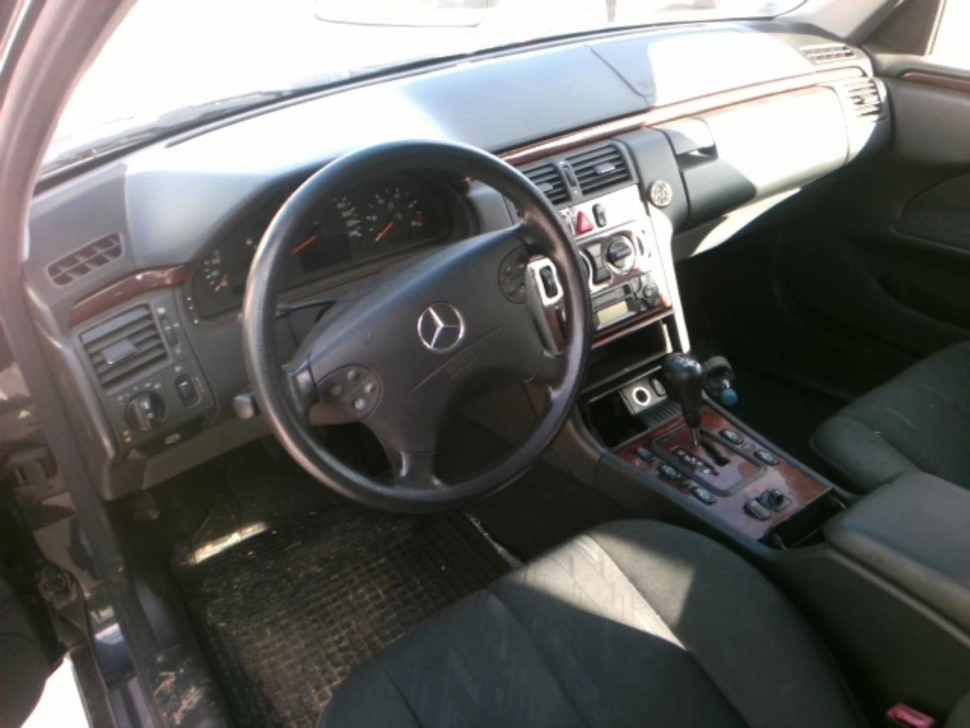 Image Cardan arriere gauche (transmission) - MERCEDES CLASSE E 210