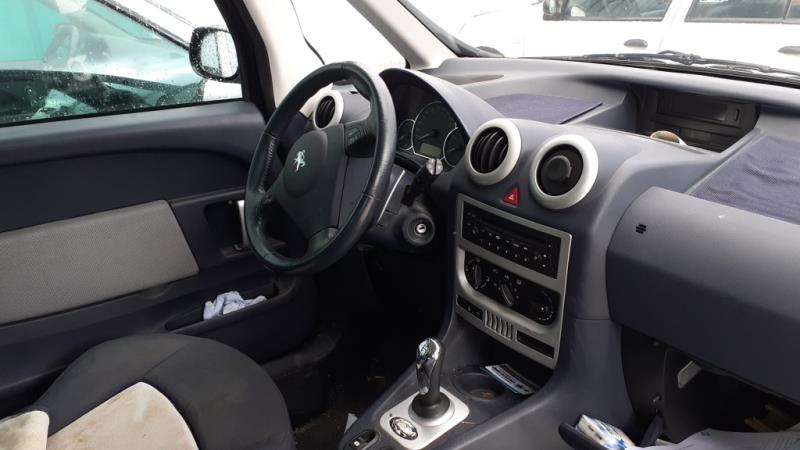 Image Capot - PEUGEOT 1007