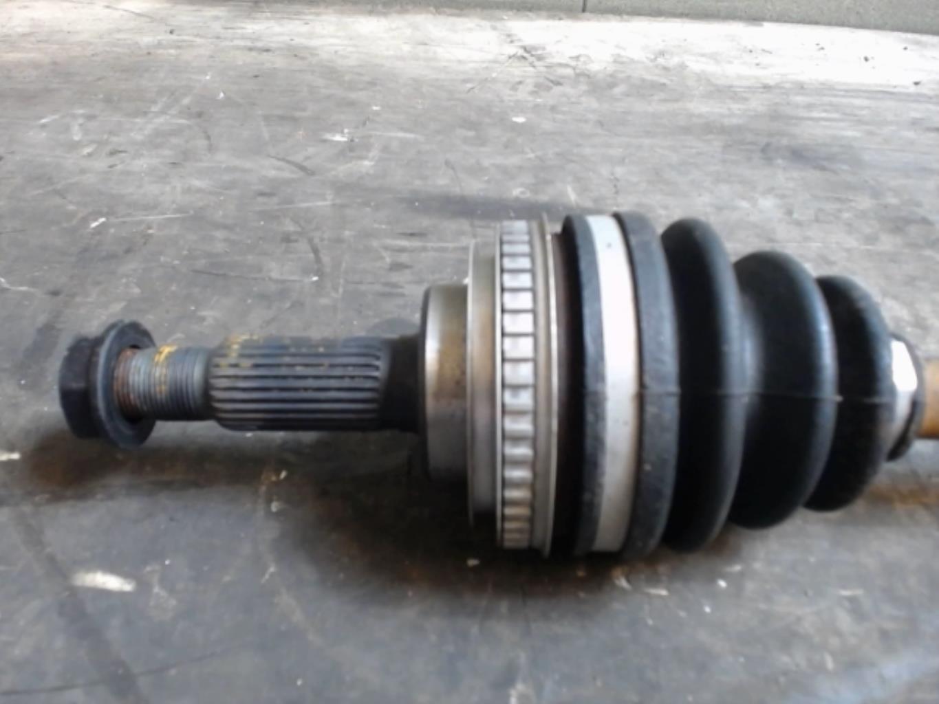 Cardan arriere gauche (transmission) TOYOTA RAV4 2 PHASE 1 Essence | Alberdi