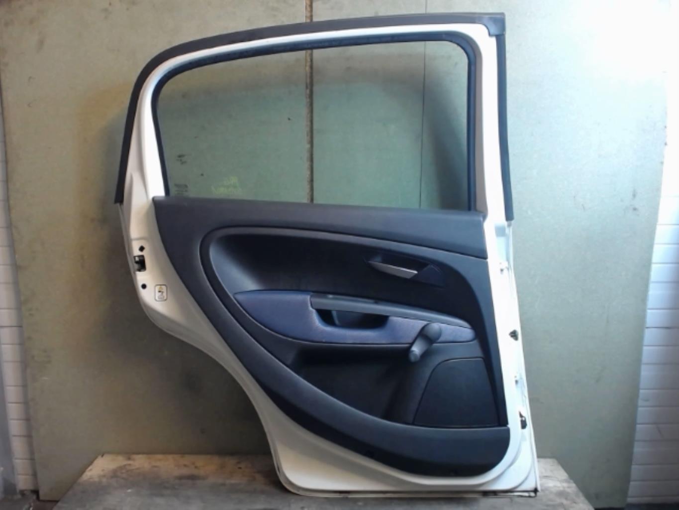 Image Porte arriere gauche - FIAT GRANDE PUNTO