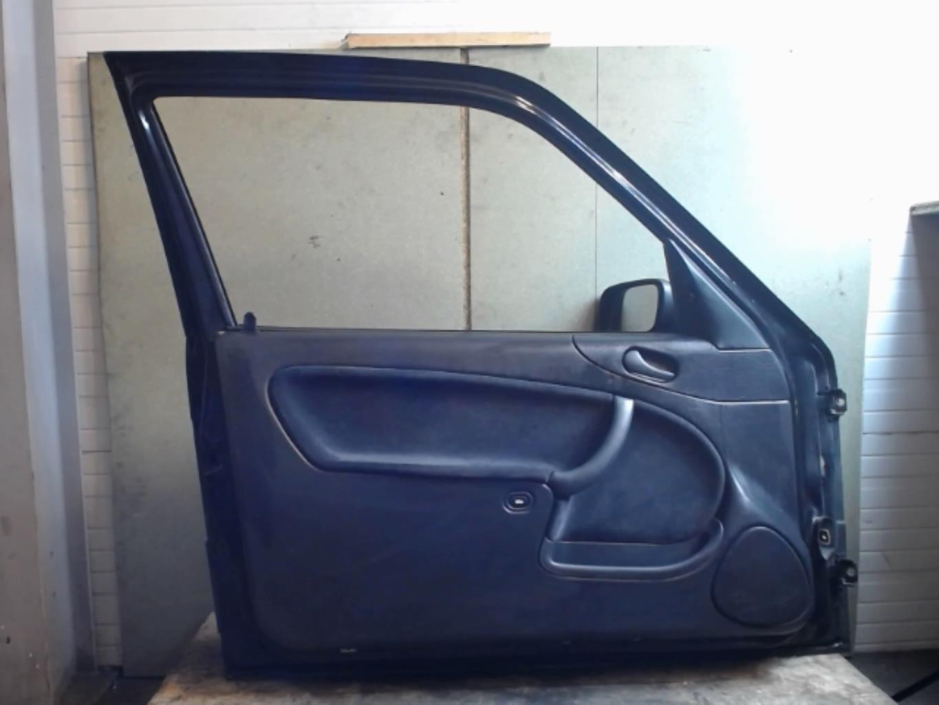 Image Porte avant gauche - SAAB 900 2