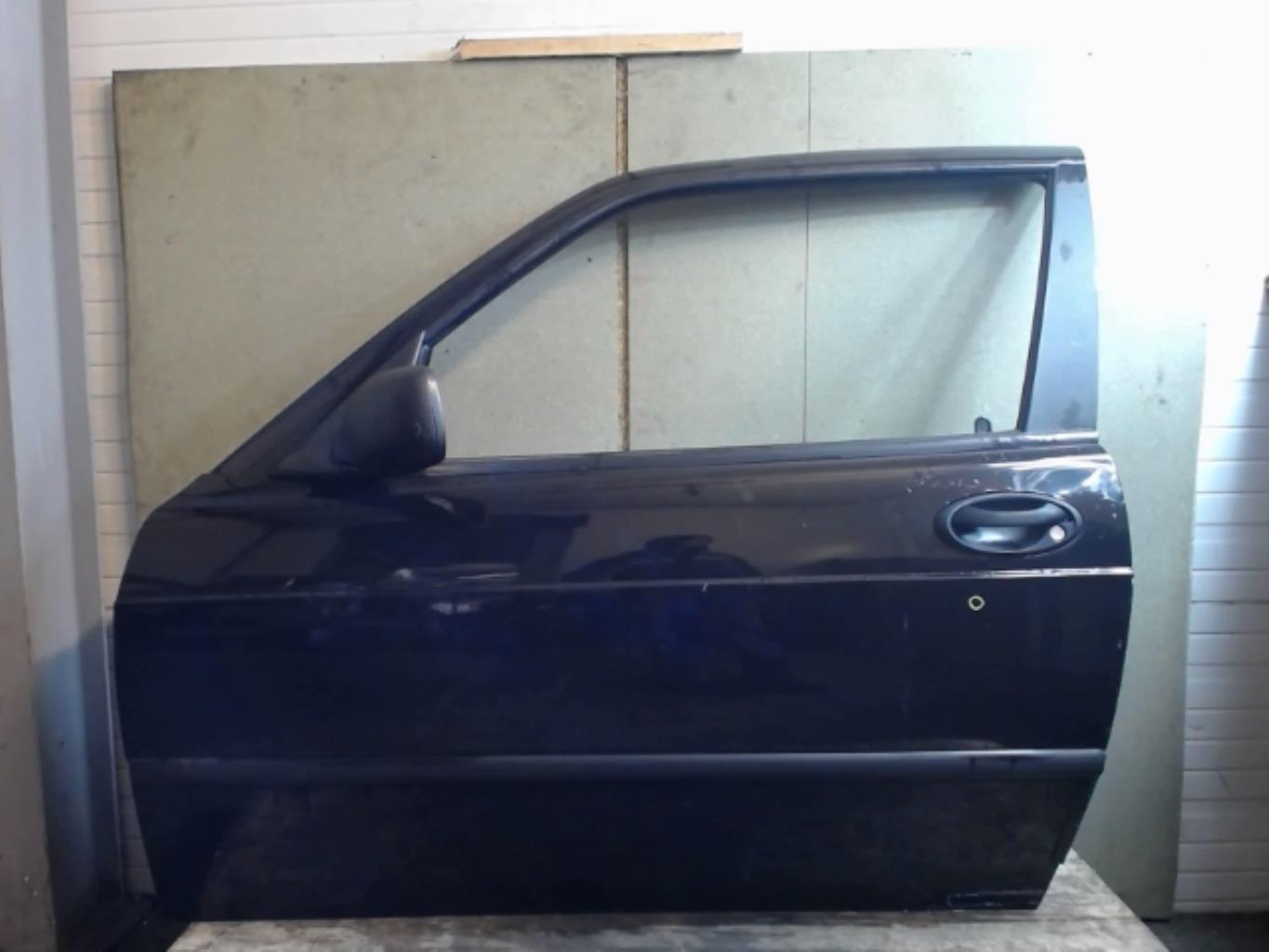 Image Porte avant gauche - SAAB 900 2