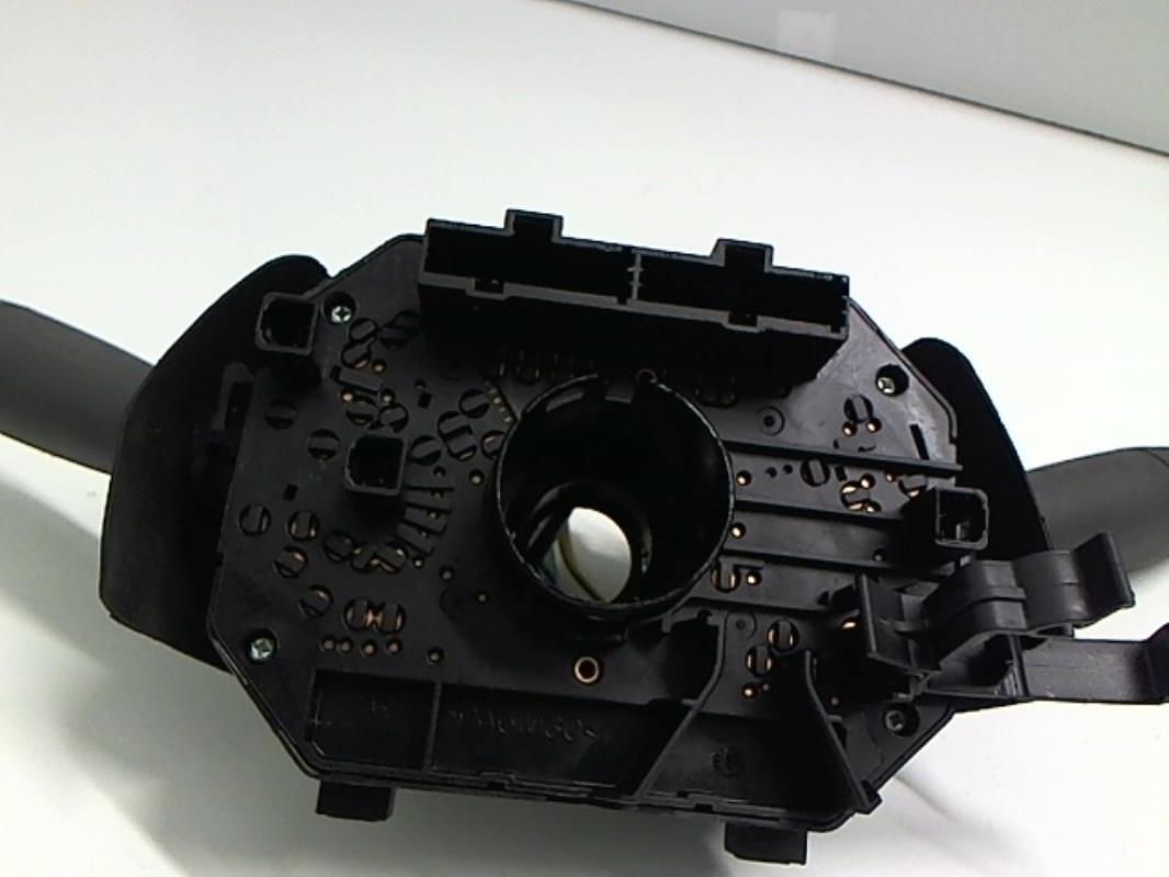 Image Com (Bloc Contacteur Tournant+Commodo Essuie Glace+Commodo Phare) - FIAT PANDA 2