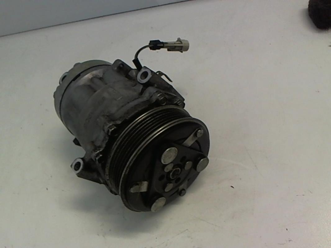 Compresseur clim SUZUKI SWIFT 3 Diesel - 1