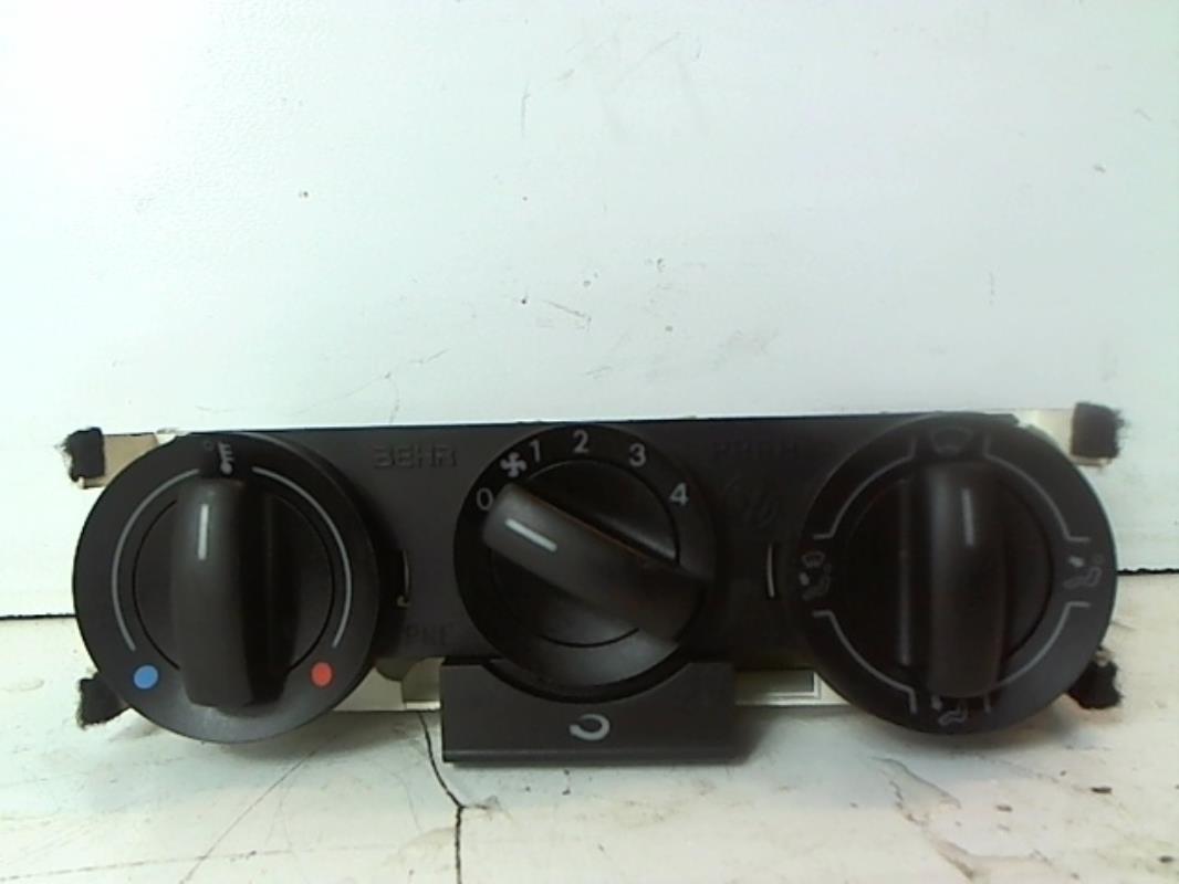 Commande chauffage VOLKSWAGEN FOX Essence - 1