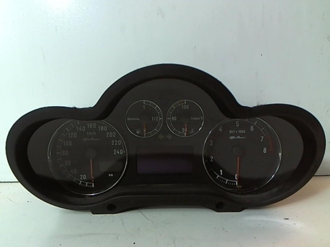 Compteur ALFA ROMEO 147 PHASE 2 Essence - 1
