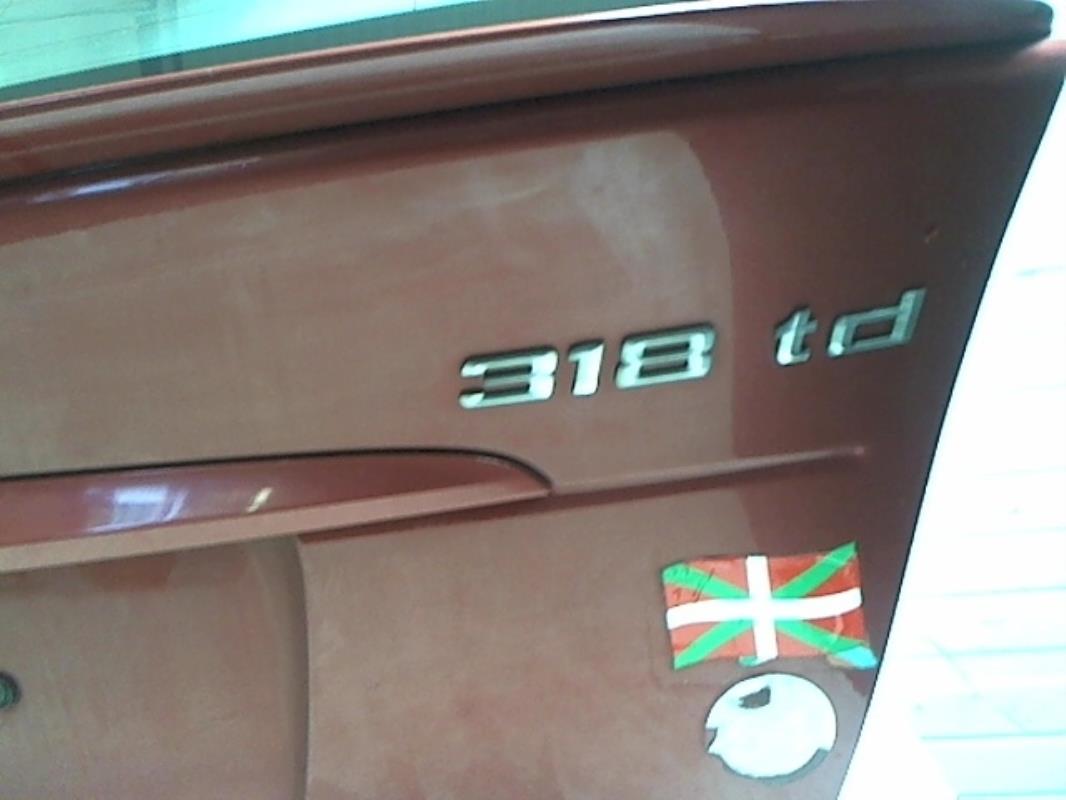 Image Malle/Hayon arriere - BMW SERIE 3 E46