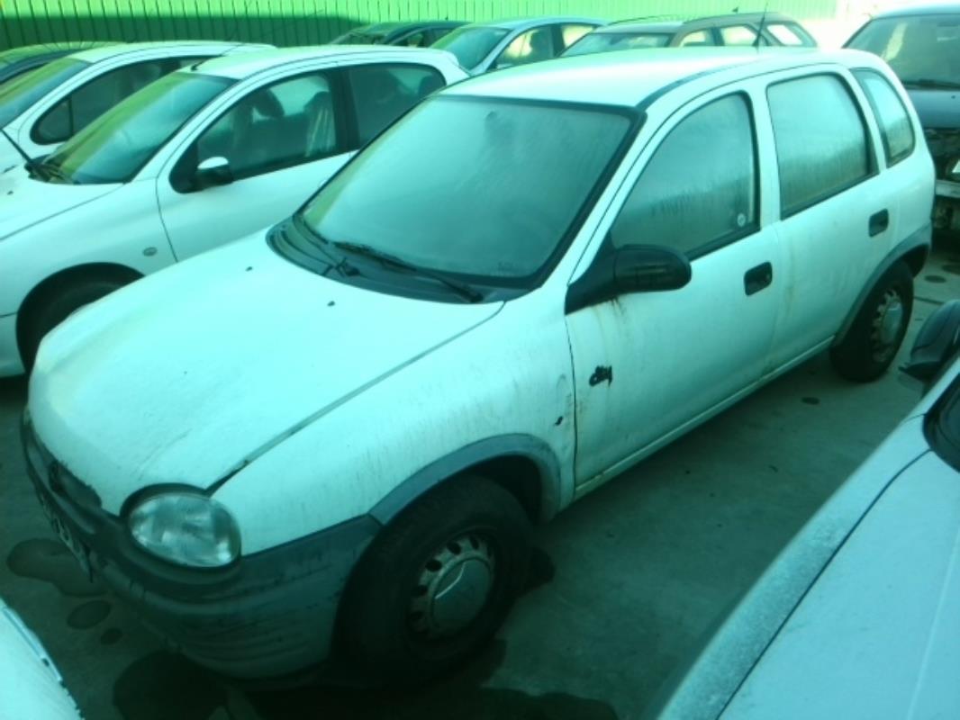 Image Pare choc arriere - OPEL CORSA B
