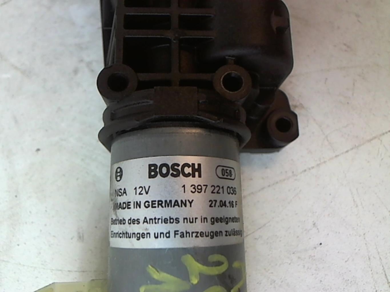 Image Moteur ouverture de Coffre/Malle/Hayon - AUDI A4 4