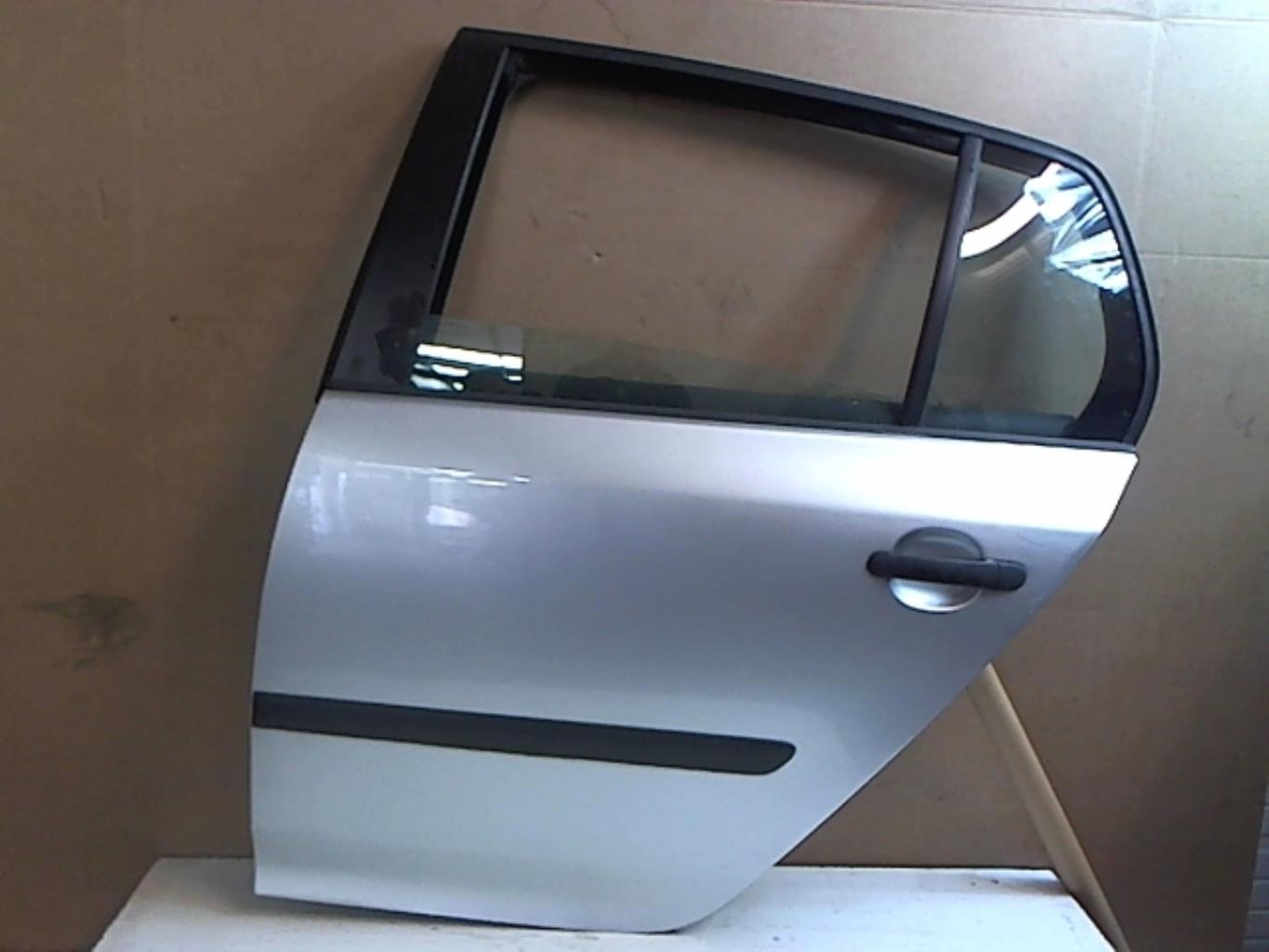 Portiera posteriore sinistra VOLKSWAGEN GOLF 5 Diésel - 1