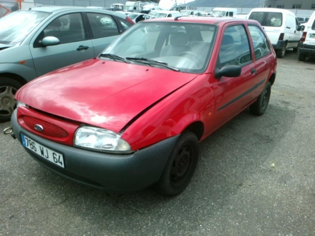 Image Calandre - FORD FIESTA 4