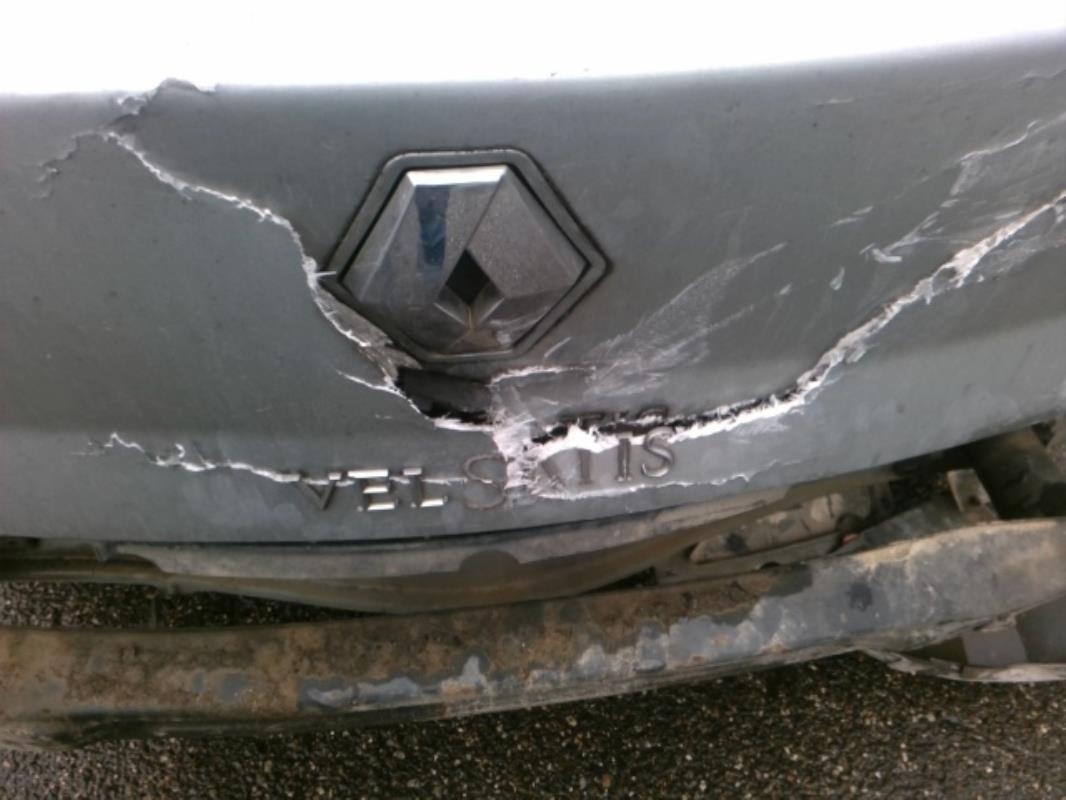 Image Compresseur clim - RENAULT VEL SATIS