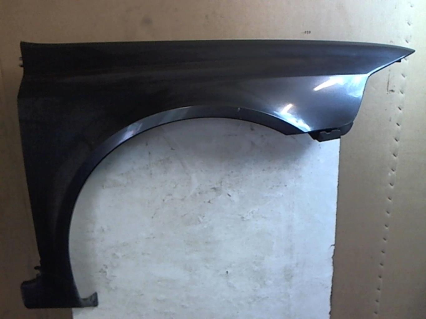 Parafango anteriore destro RENAULT LAGUNA 2 PHASE 1 Diésel - 1