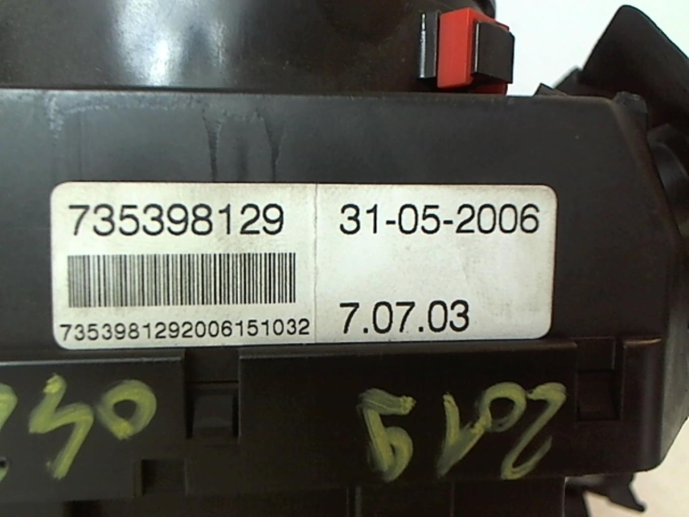 Image Com (Bloc Contacteur Tournant+Commodo Essuie Glace+Commodo Phare) - FIAT PANDA 2