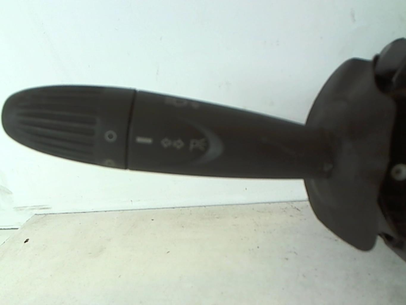 Image Com (Bloc Contacteur Tournant+Commodo Essuie Glace+Commodo Phare) - FIAT PANDA 2