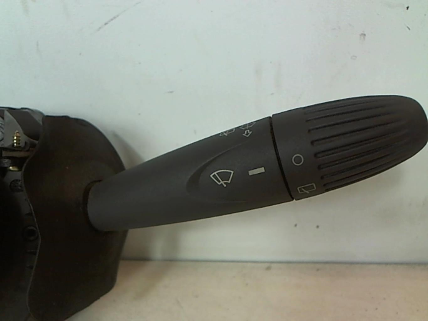 Image Com (Bloc Contacteur Tournant+Commodo Essuie Glace+Commodo Phare) - FIAT PANDA 2