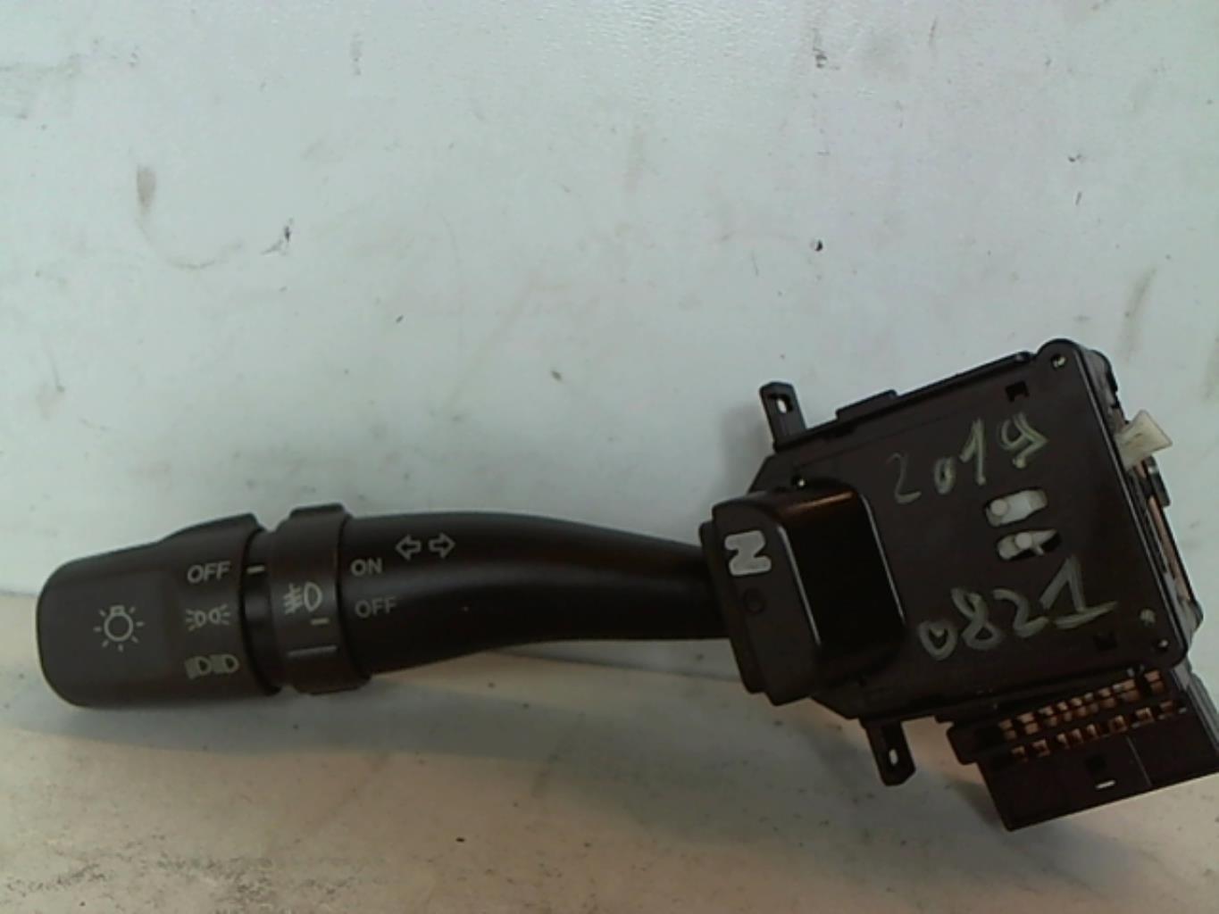 Image Commodo phare - HYUNDAI TRAJET