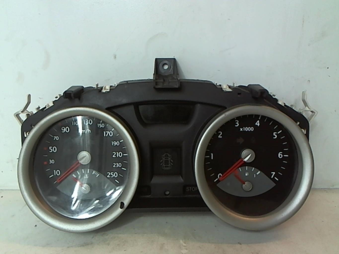 Compteur RENAULT MEGANE 2 PHASE 1 Diesel - 1