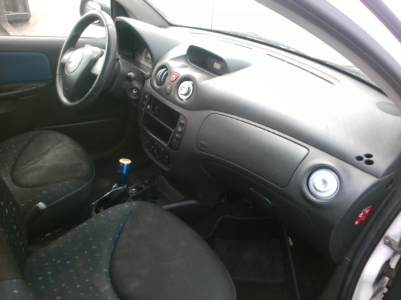 Image Ceinture avant droit - CITROEN C2