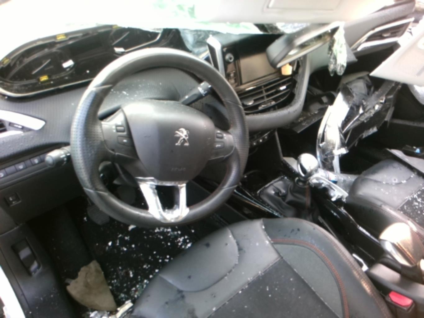 Image Cardan gauche (transmission) - PEUGEOT 2008 1
