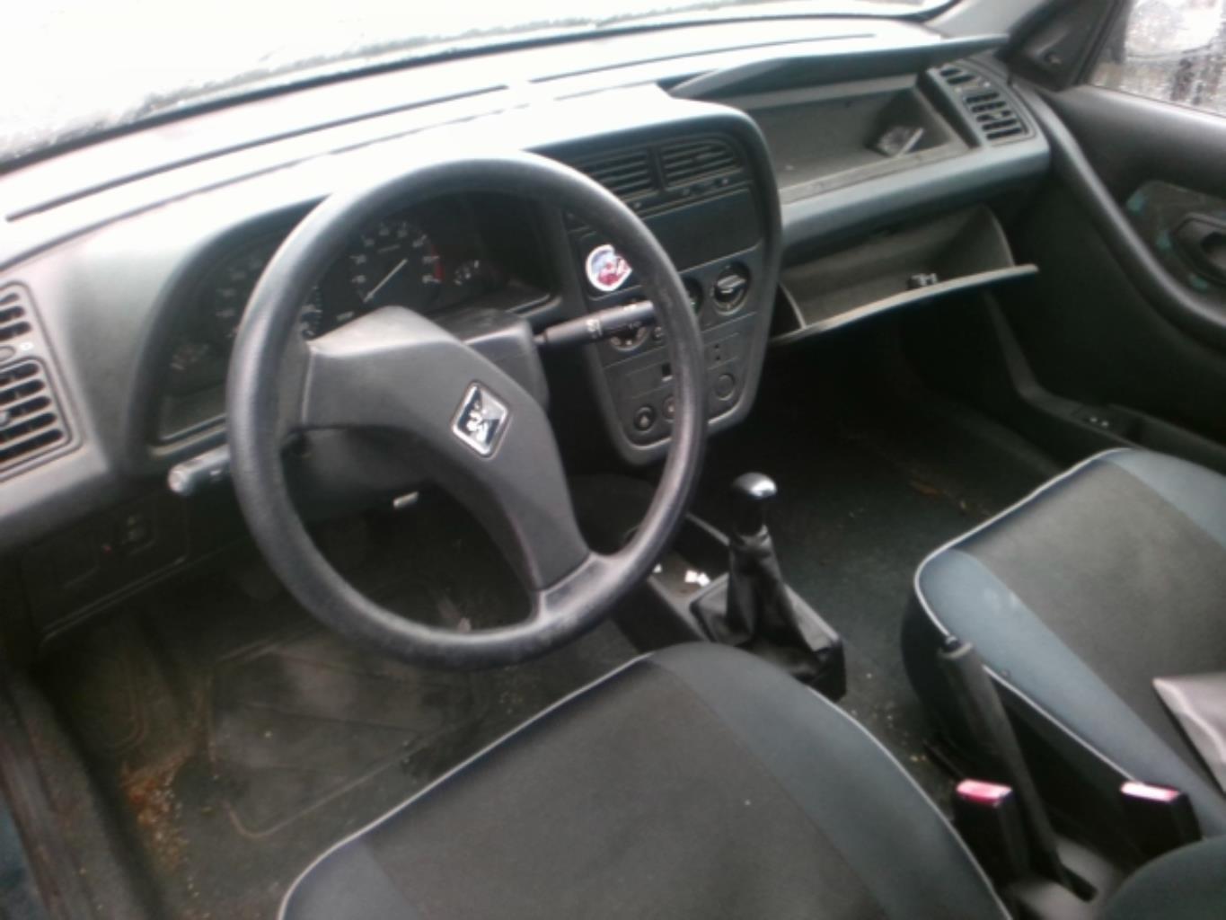 Image Feu arriere principal droit (feux) - PEUGEOT 306