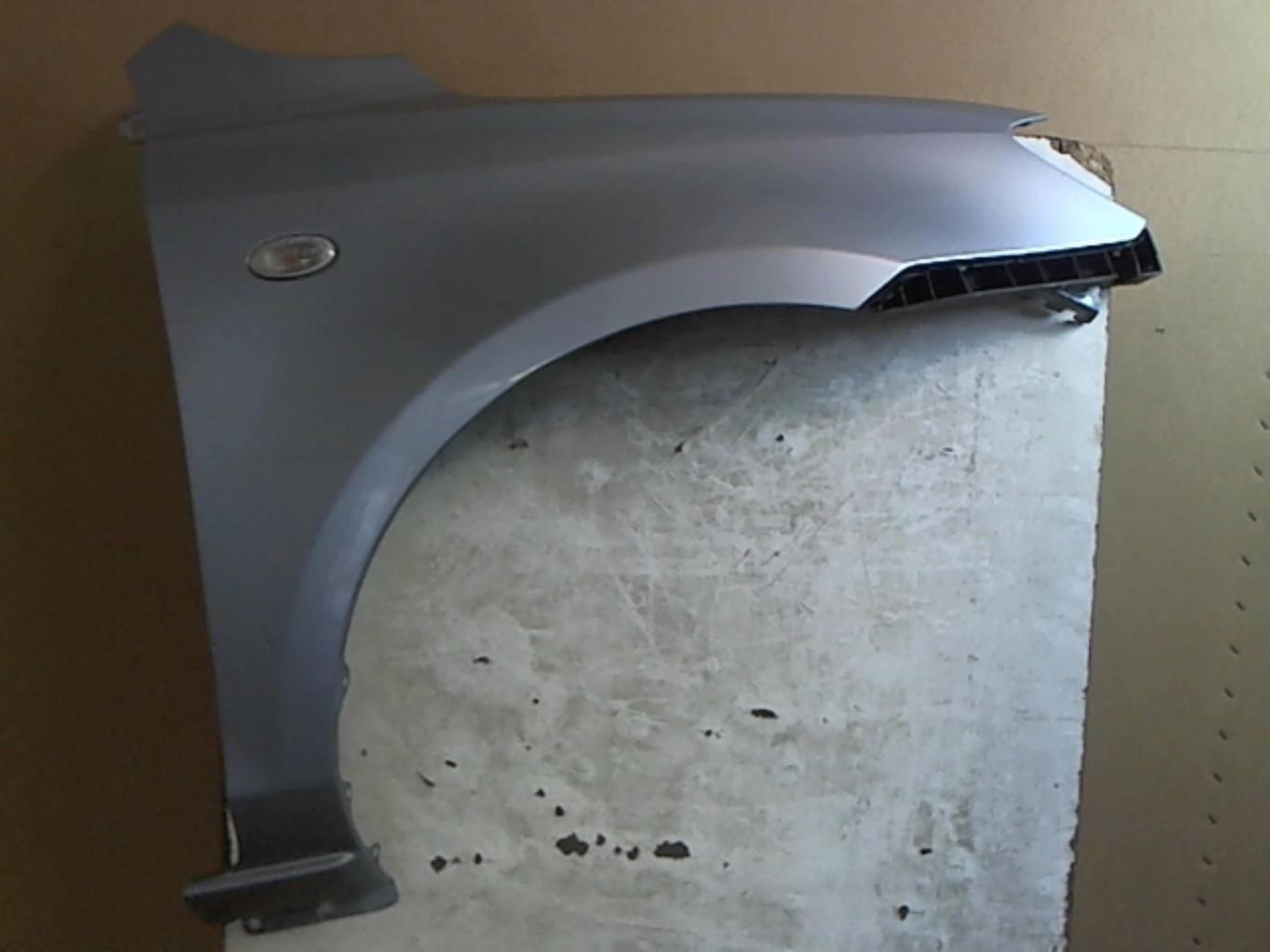 Aile avant droit MAZDA 2 1 Essence - 1