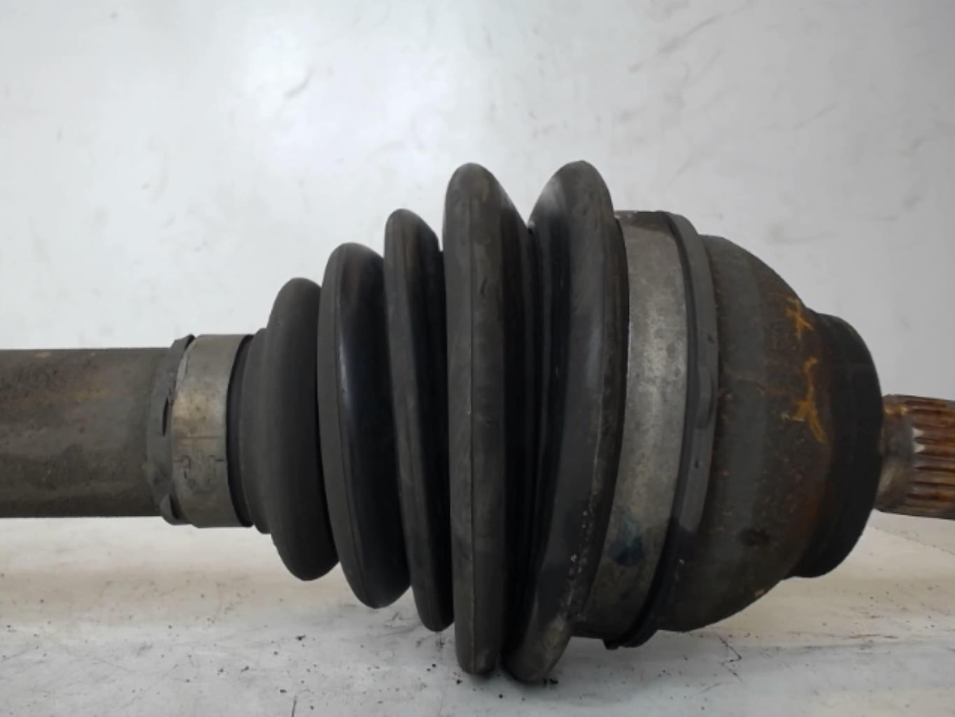 Image Cardan gauche (transmission) - PEUGEOT 2008 1