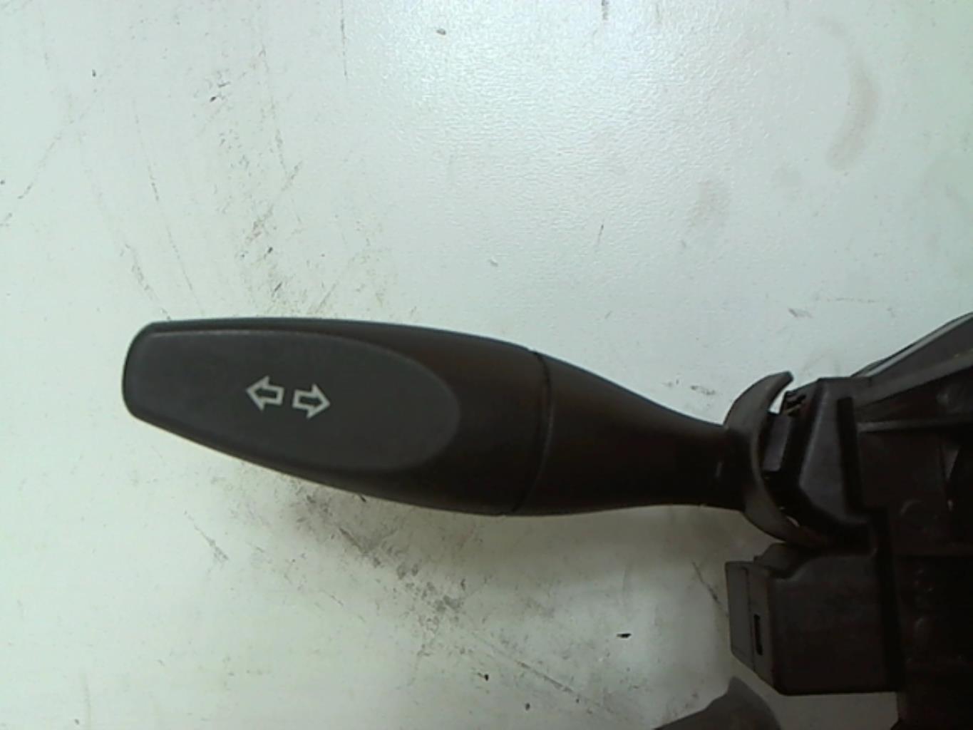 Image Com (Bloc Contacteur Tournant+Commodo Essuie Glace+Commodo Phare) - FORD FIESTA 5