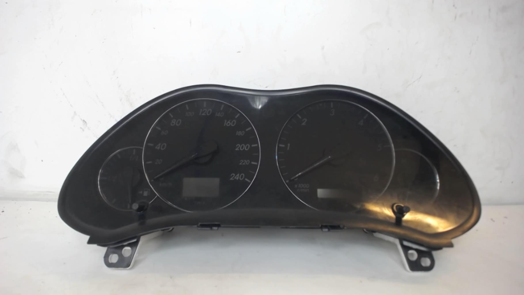 Compteur TOYOTA AVENSIS 2 PHASE 1  - 1