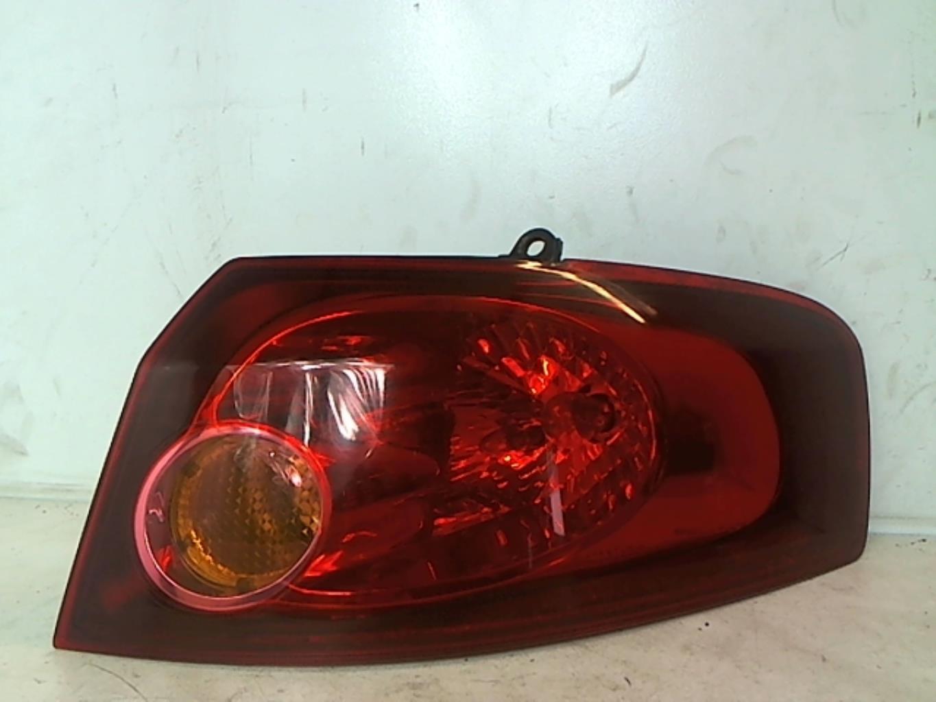 Fanale posteriore principale destro (luci) FIAT CROMA 2 PHASE 1 BREAK Diésel - 1
