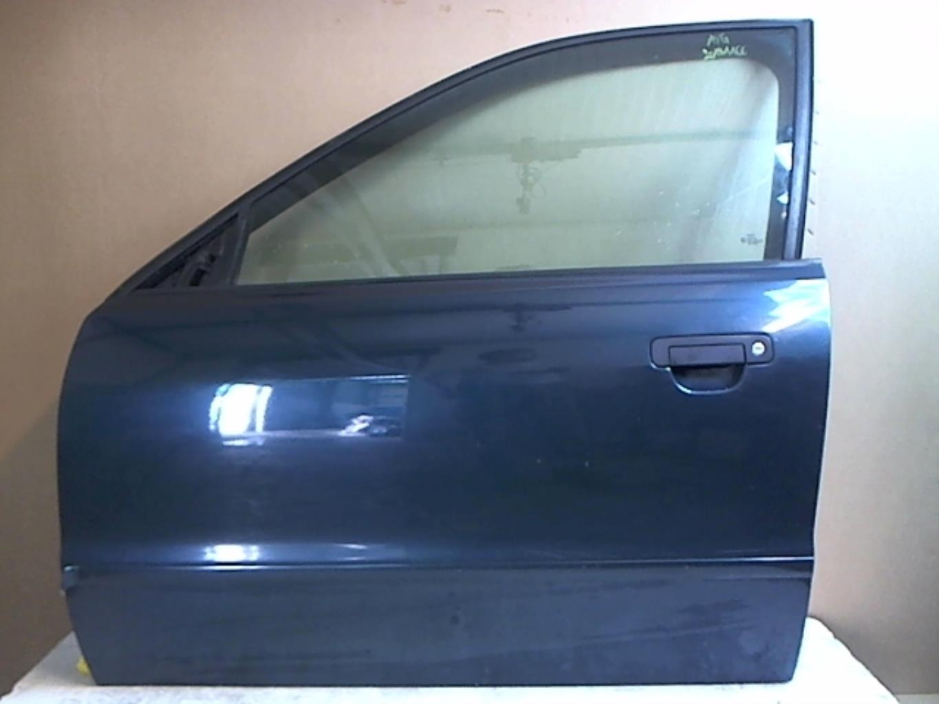 Portiera anteriore sinistra AUDI A4 1 PHASE 1 Gasolina - 1