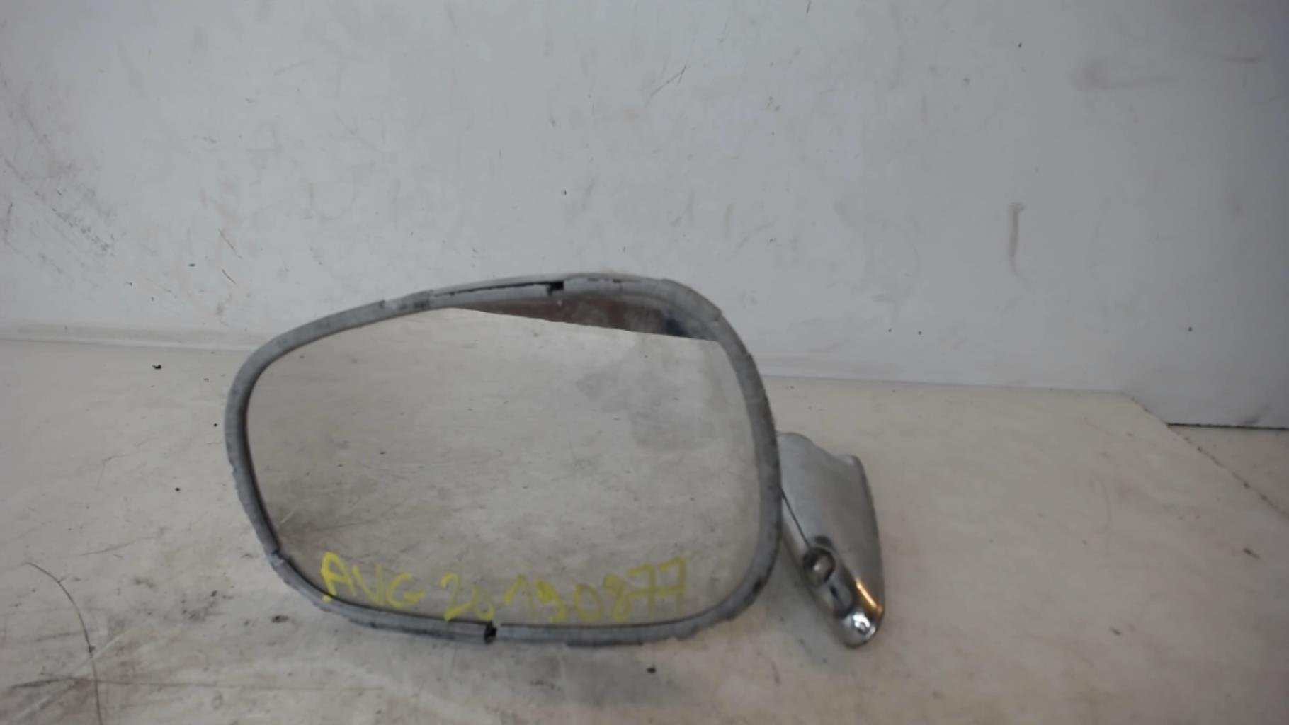 Retrovisor izquierdo RENAULT R4 Gasolina - 1