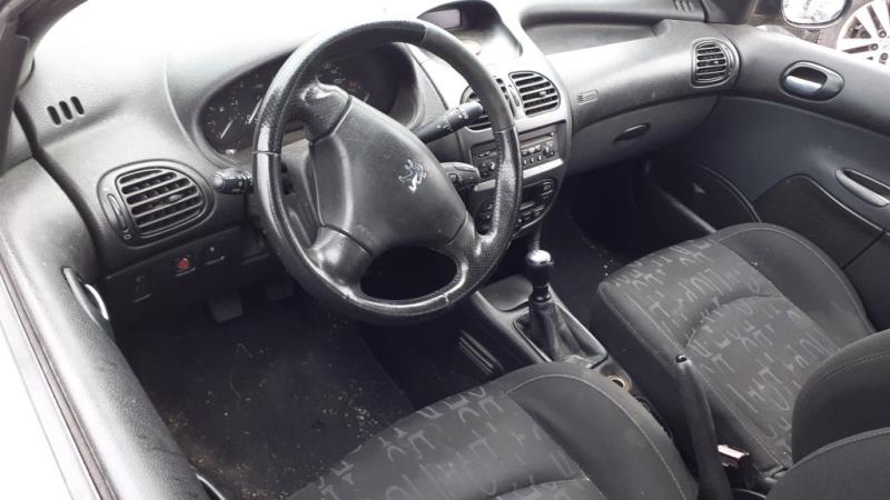 Image Turbo - PEUGEOT 206