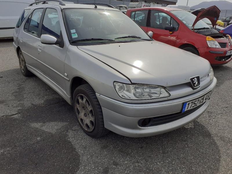Image Aile avant droit - PEUGEOT 306