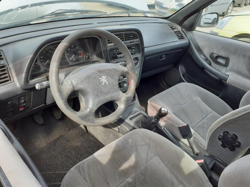 Image Aile avant droit - PEUGEOT 306