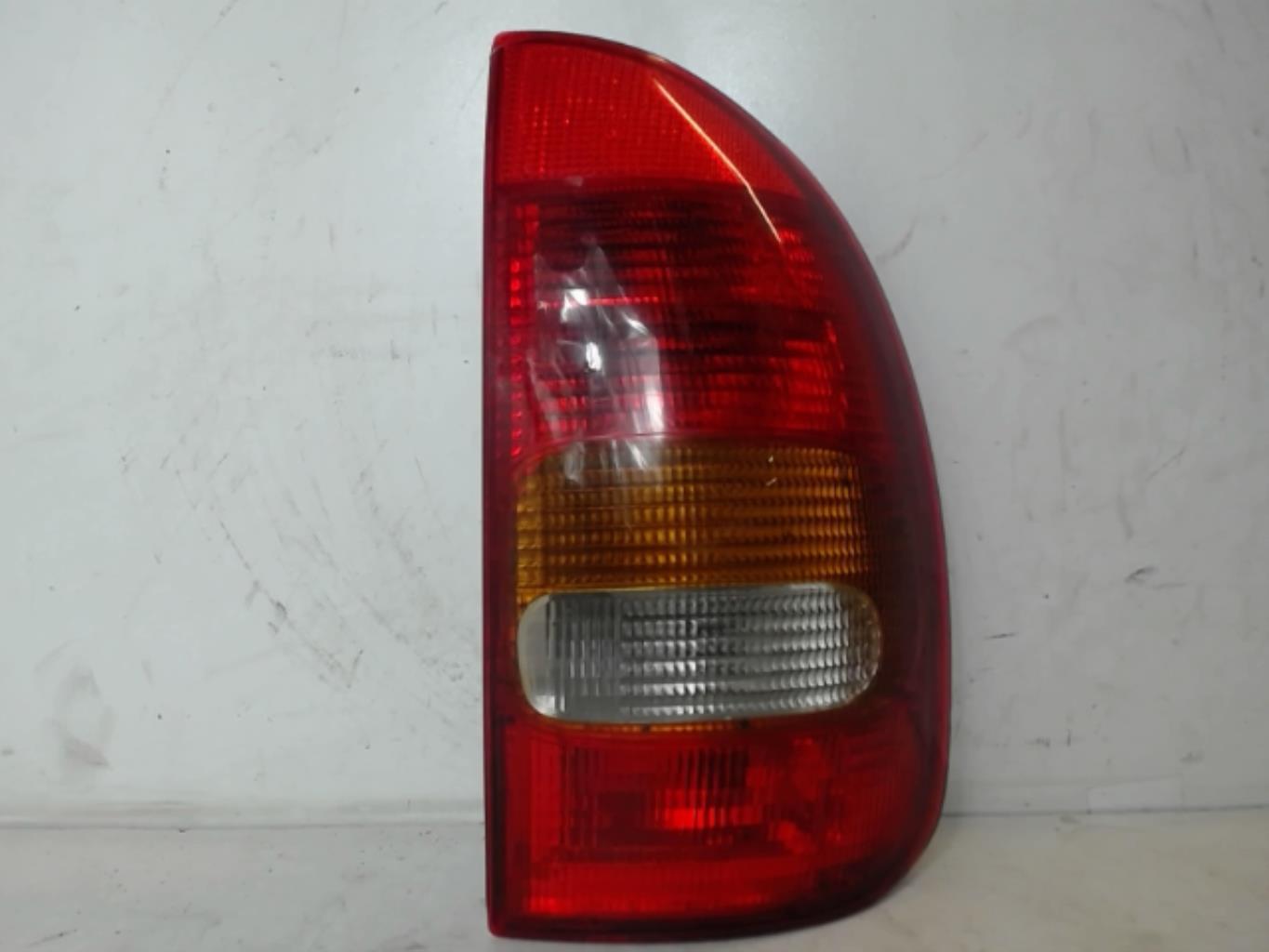 Fanale posteriore principale destro (luci) OPEL CORSA B PHASE 2 Diésel - 1