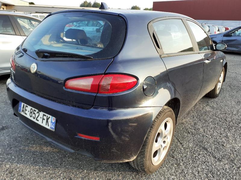 Image Feu arriere principal gauche (feux) - ALFA ROMEO 147