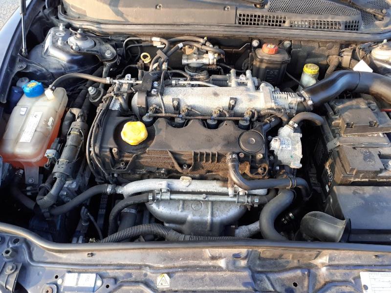 Image Feu arriere principal gauche (feux) - ALFA ROMEO 147