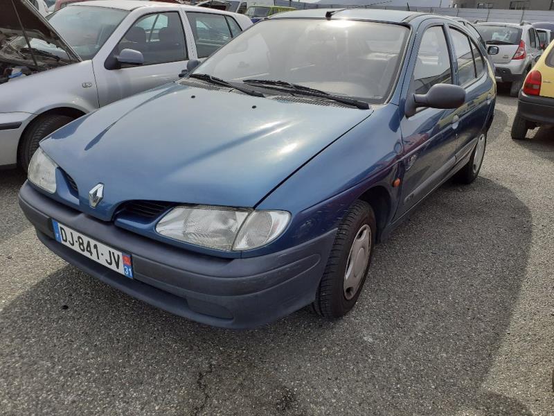 Image Pare choc avant - RENAULT MEGANE 1