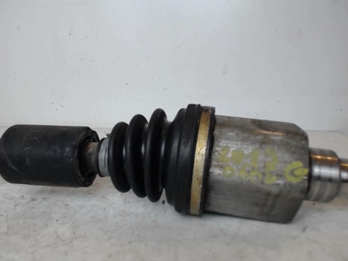 Cardan gauche (transmission) FORD FOCUS 1 Essence | Alberdi