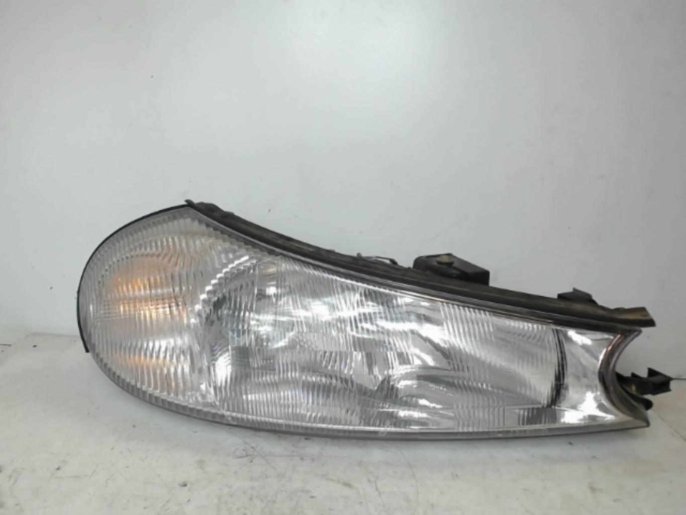 Image Optique avant principal droit (feux)(phare) - FORD MONDEO 1