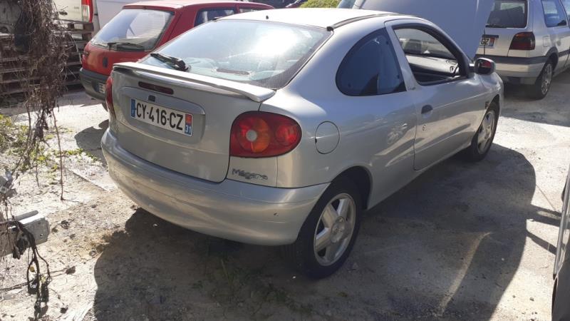 Image Retroviseur droit - RENAULT MEGANE 1